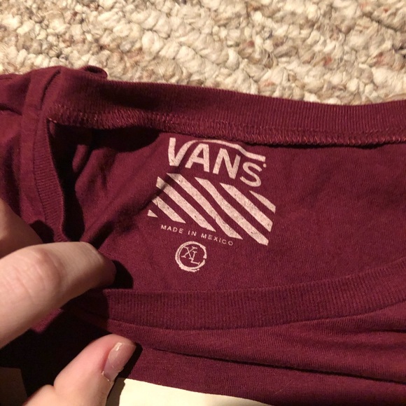 Vans name brand shirt - Picture 2 of 2